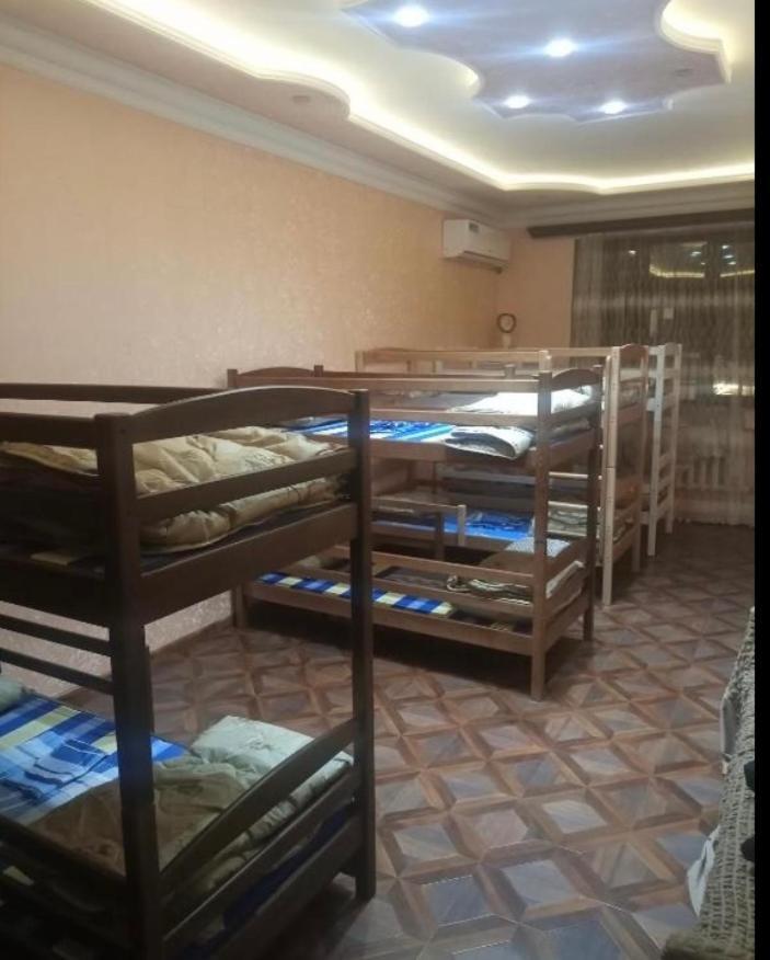 Hero Hostel 耶烈万 外观 照片